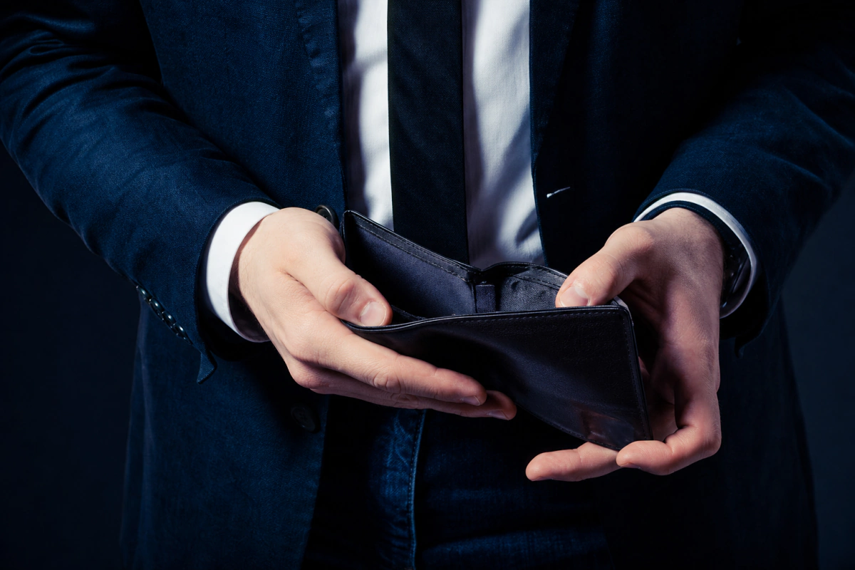 ¿Es mejor buscar inversores para tu startup o emprender con tus recursos?